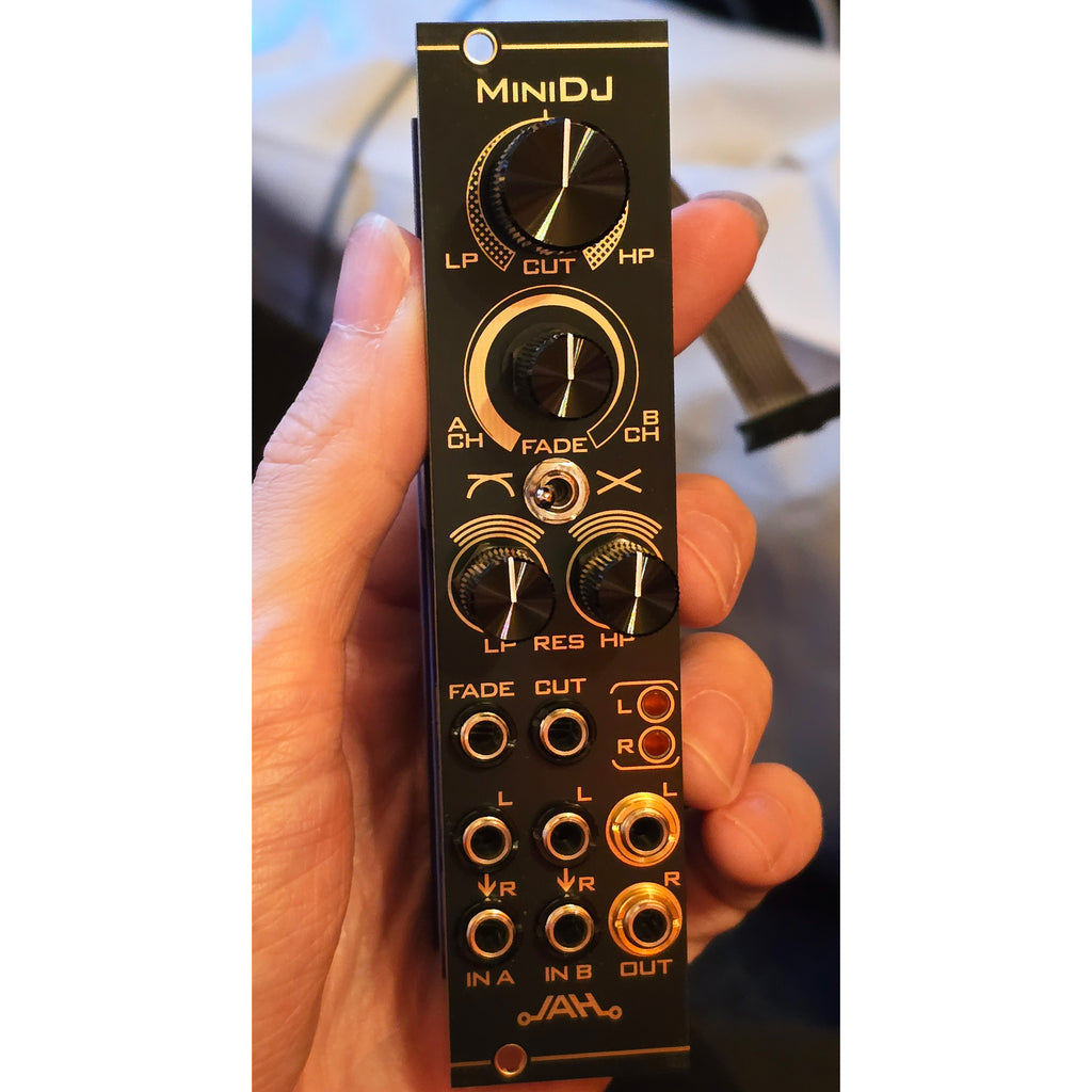 Avalon Harmonics MiniDJ (Built Module)